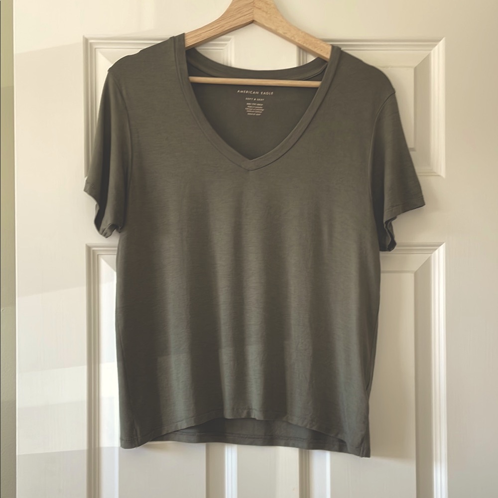 American Eagle Soft and Sexy Olive Green Tee